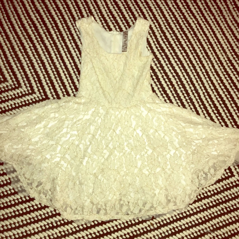 ✨lace children’s dress